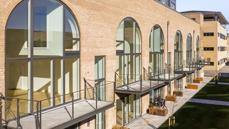 Foto af facaden på Sukkerrækkerne