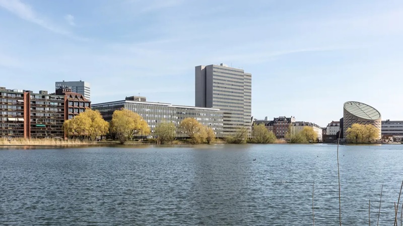 Foto af facaden på Vester Søgade