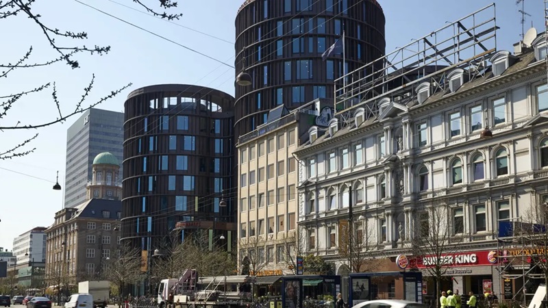 Foto af facaden på Vesterbrogade 2B